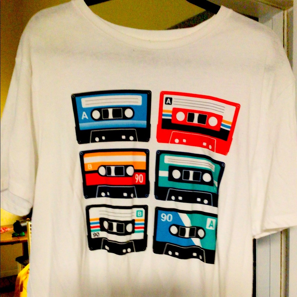 Mens XL Old Navy cassette classic tee